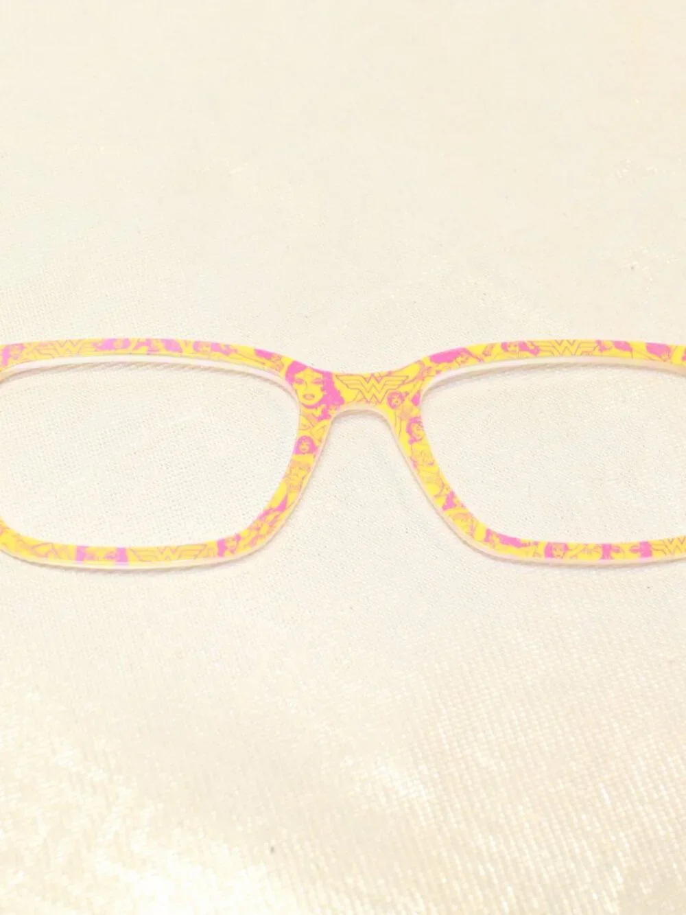Pair Eyewear Set of 4 Multicolor - Wonder Woman+ -Genuine LARKIN Frame Toppers